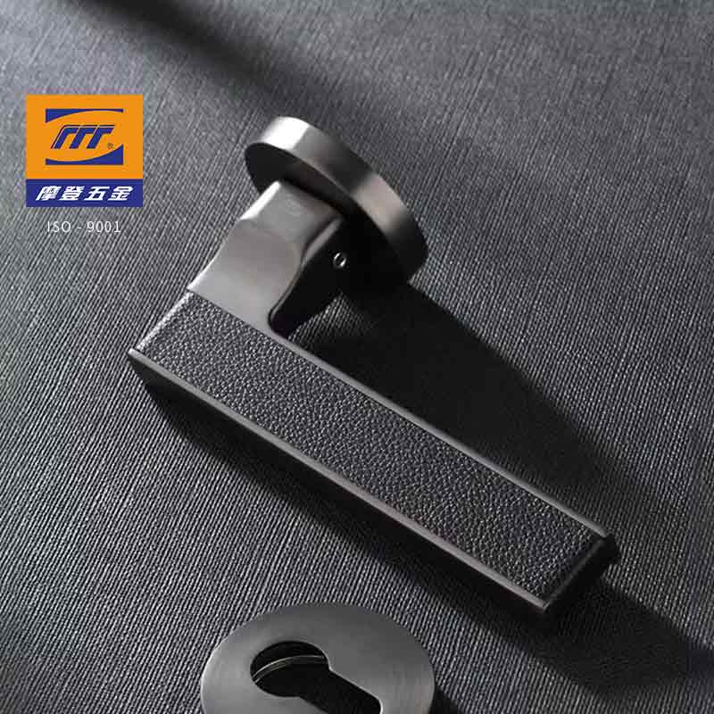 ANGUS｜B226-782